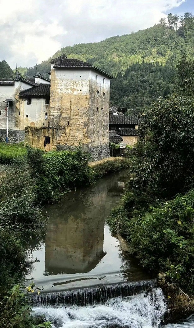 179204490832373.jpg 微信图片_2026-10-15_135355_423.jpg
